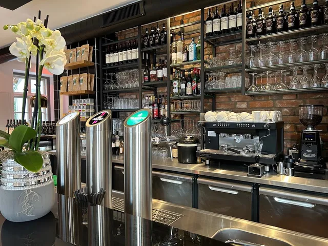 Adler's DELI - Bistro-Weinbar-Cocktails