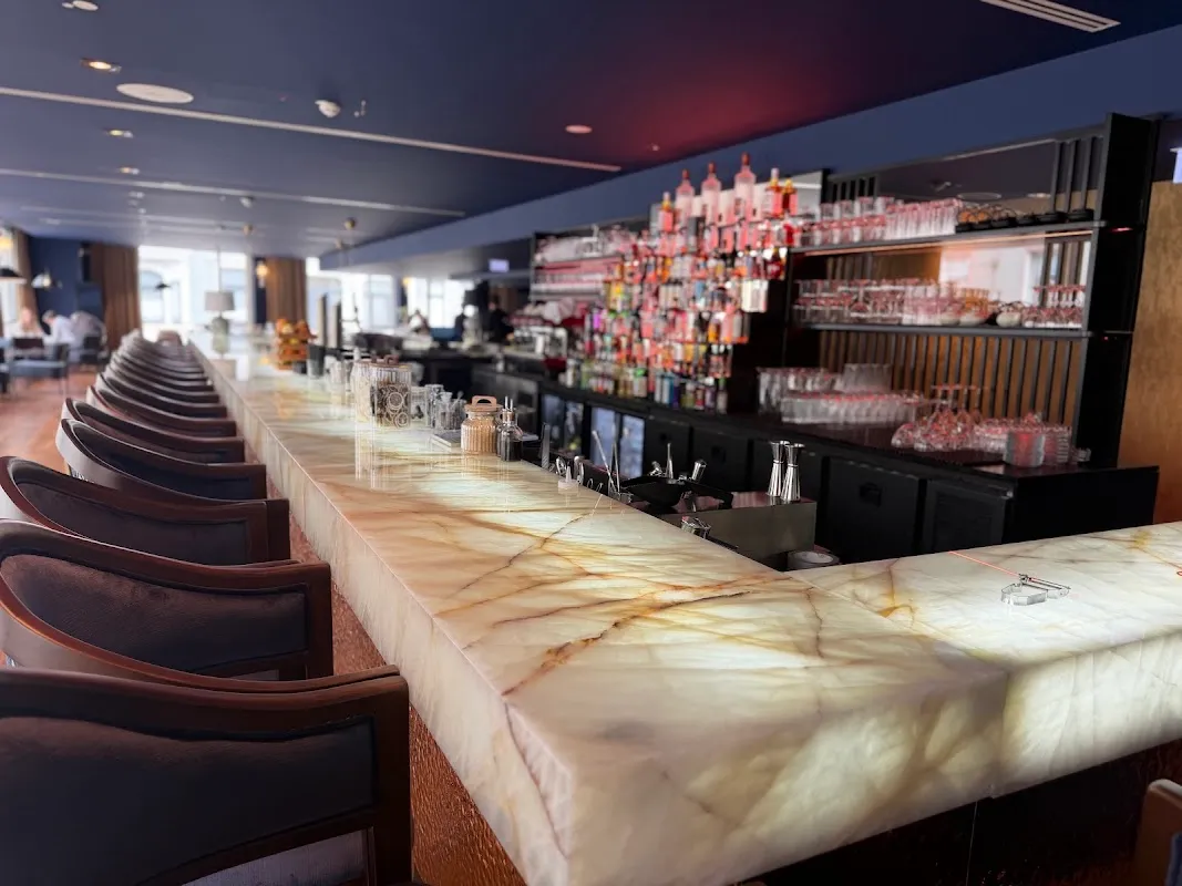 Attico. Restaurant