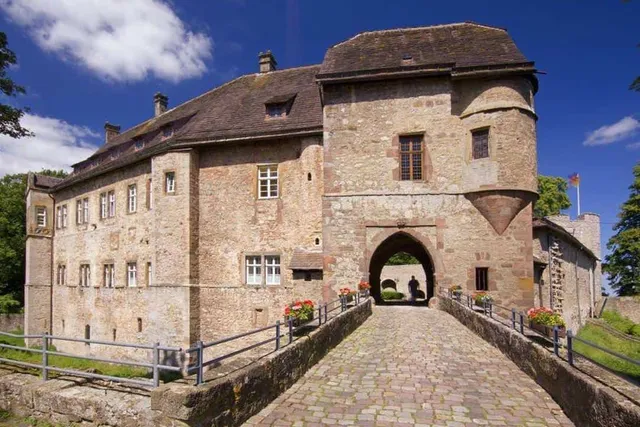 Burg Dringenberg