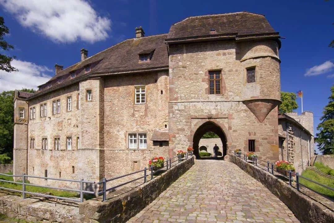 Burg Dringenberg