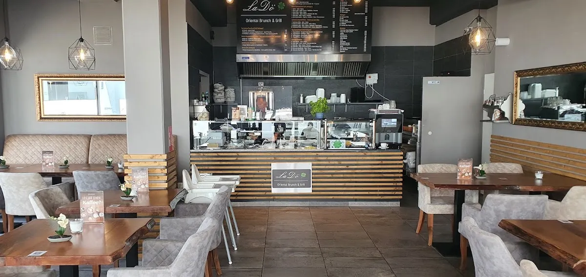 LaDö - Brunch & Grill